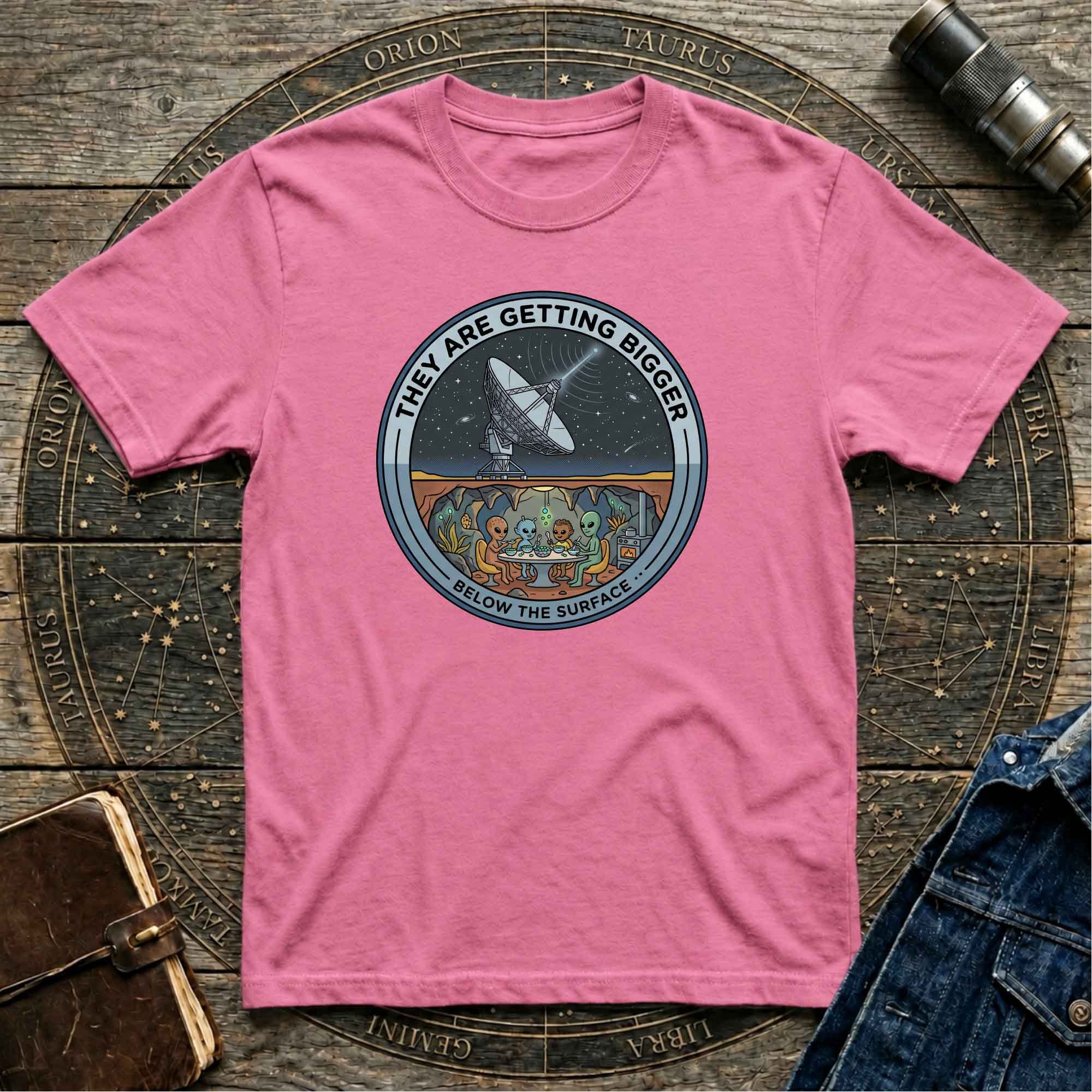 Alien humour Tee